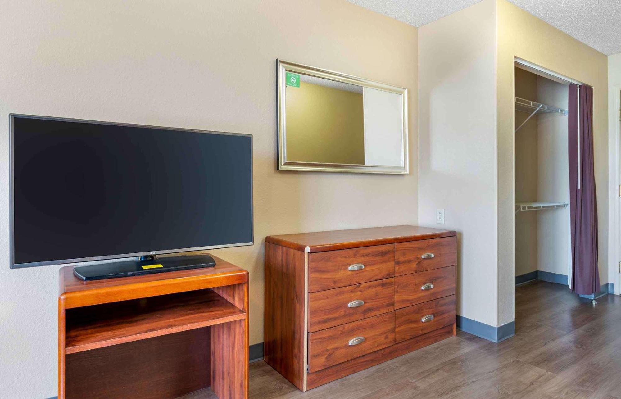 Extended Stay America Select Suites - South Bend - Mishawaka - South Exterior photo