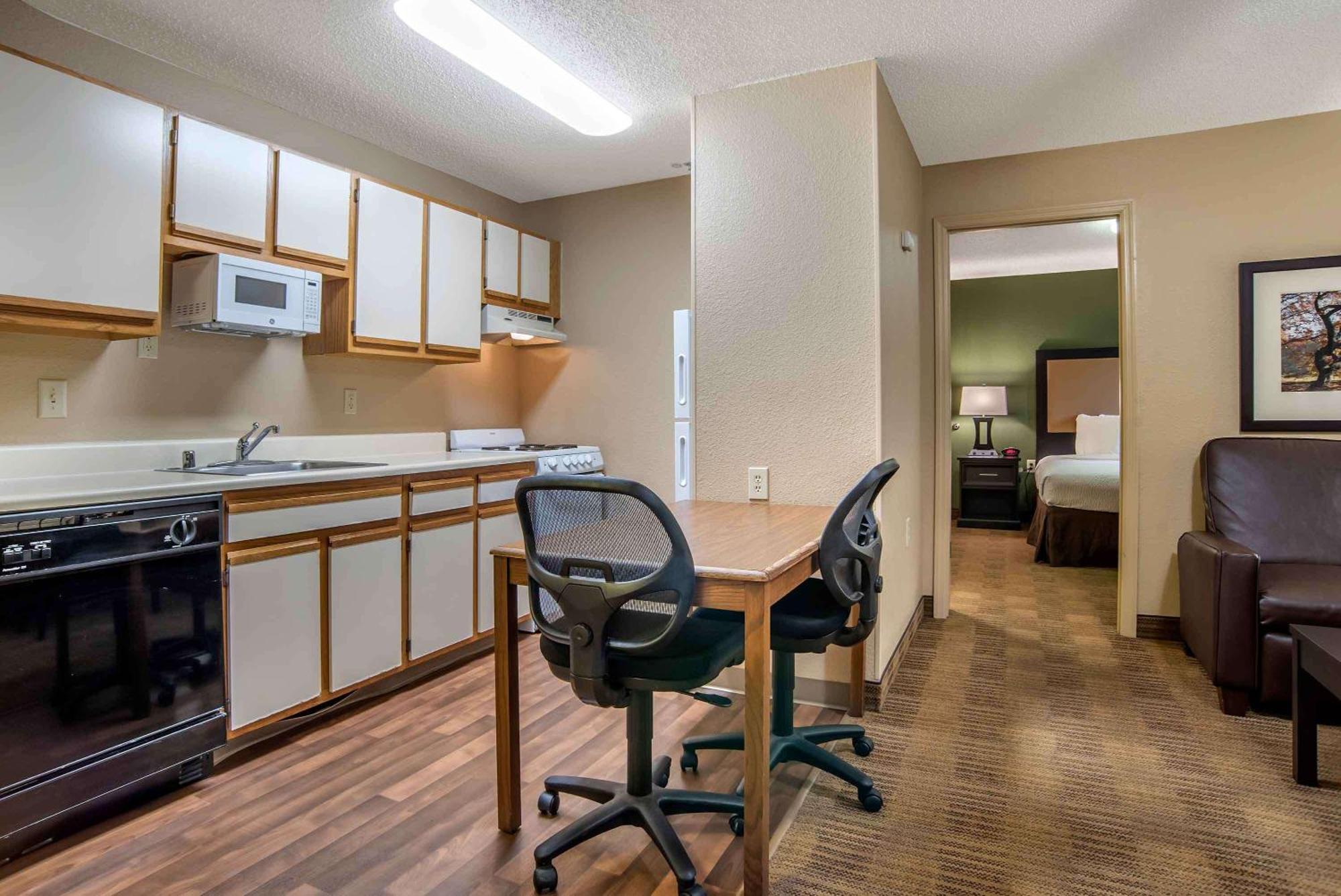 Extended Stay America Select Suites - South Bend - Mishawaka - South Exterior photo